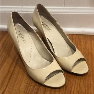 Tyler Richard Tyler Peep Toe Pumps